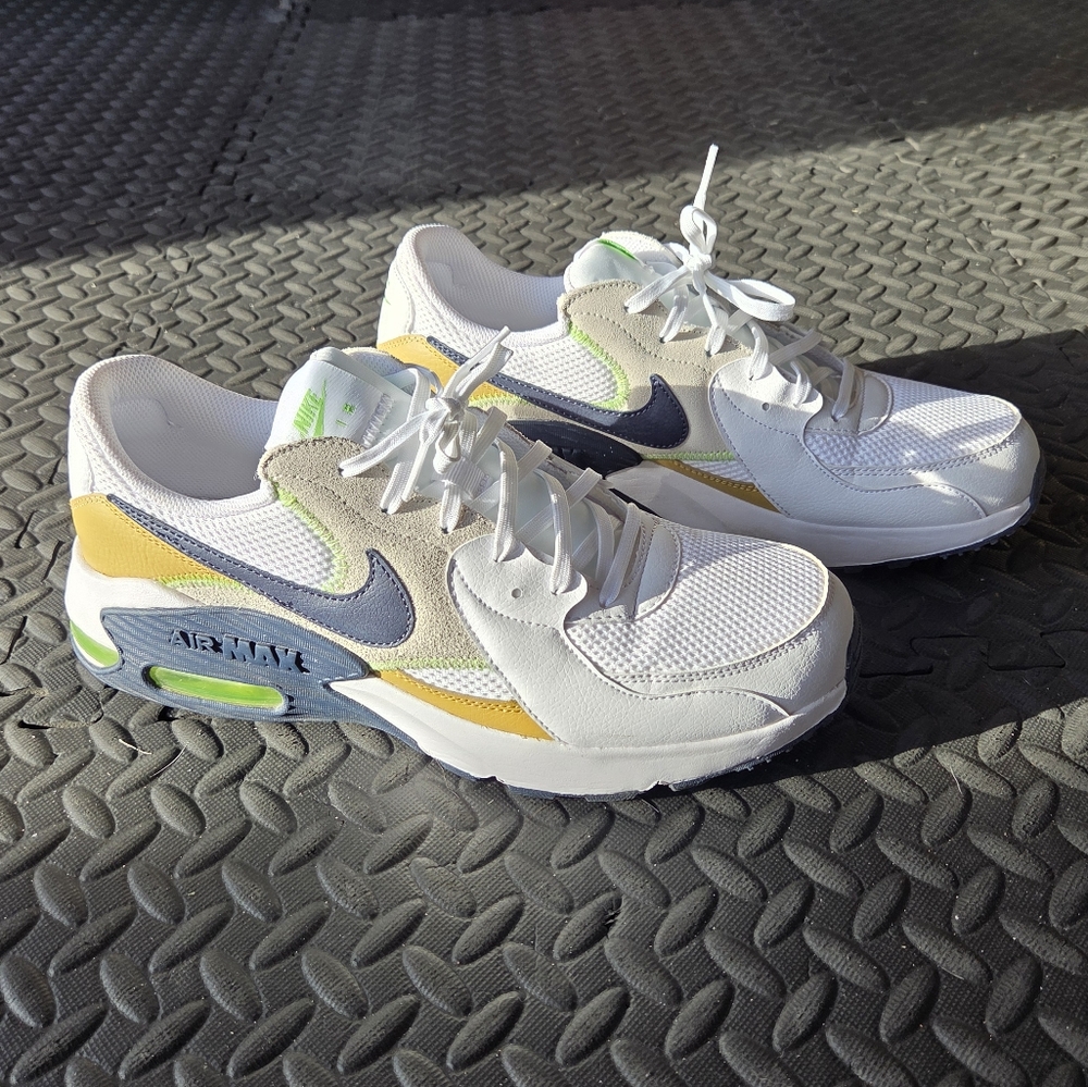 Nike Air Max Excee, Men's sz 11, navy/white/gold/green